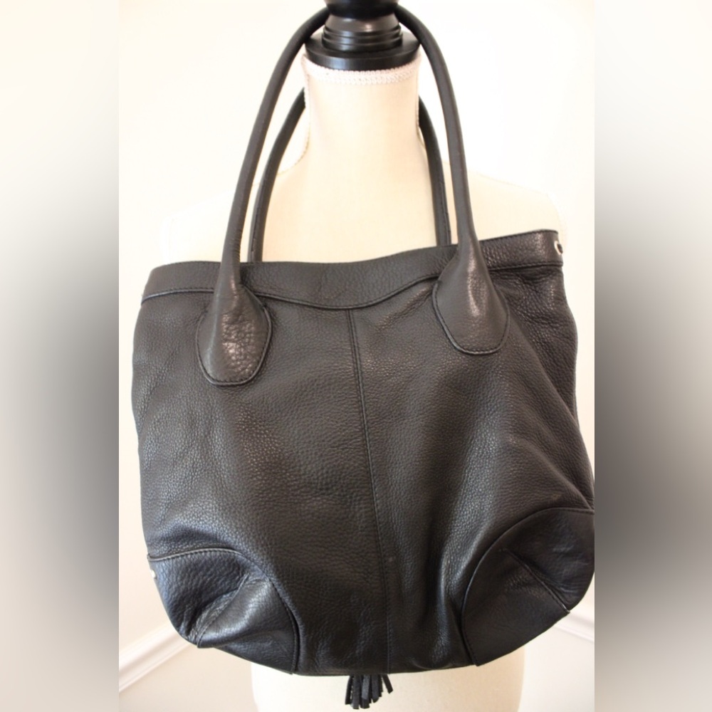 The Sak Elegant 100% Cowhide Large Leather Black Tote Hand Bag Satchel